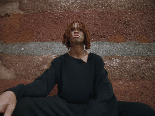 PARAMETRIC CREWNECK LONG SLEEVES in black