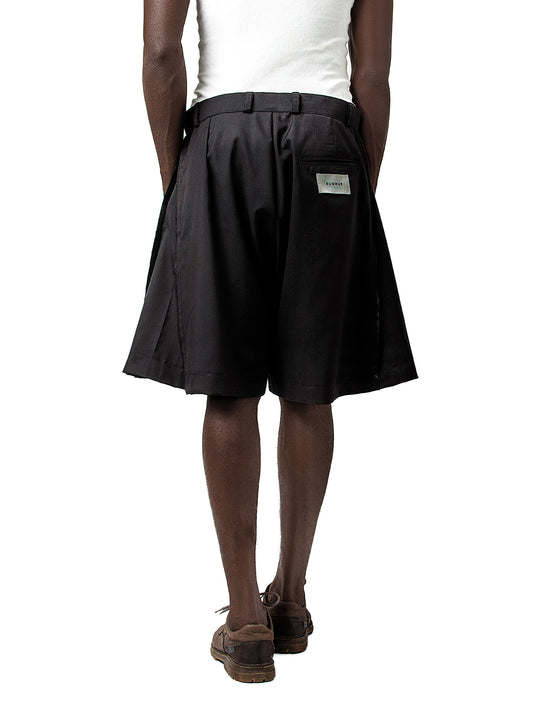 FLARED SHORTS in black