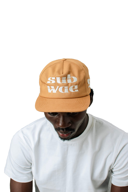 LOGO HAT in caramel