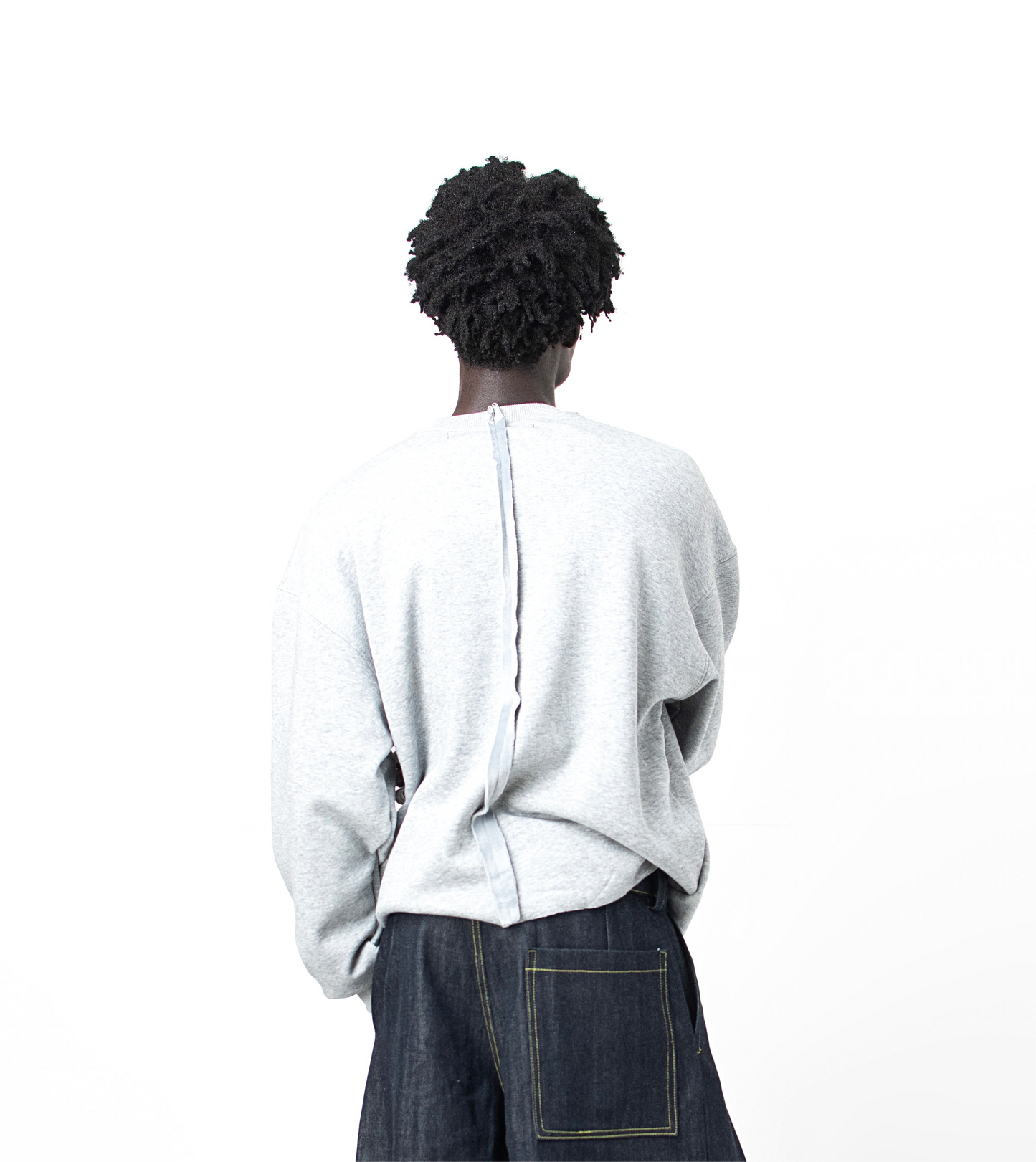 LO-FI EDGE SWEATSHIRT in gray (blue logo)