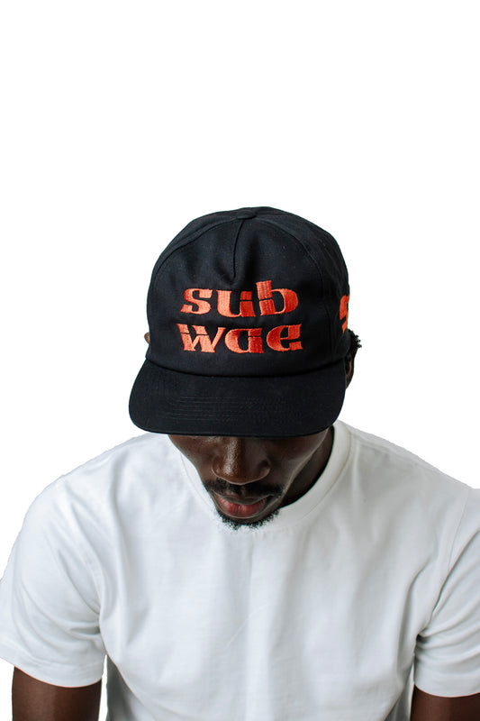 LOGO HAT in black